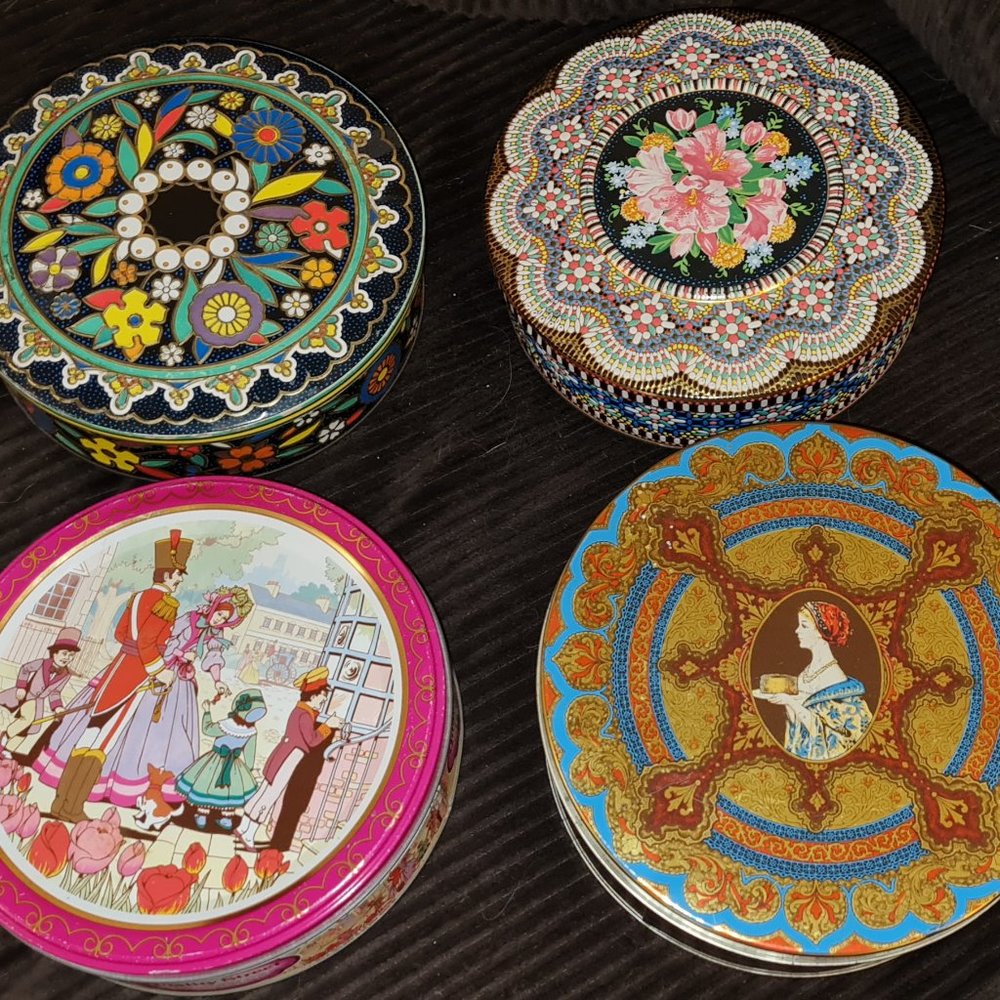 4 Vintage Cookie / Candy Tins (one Rare)